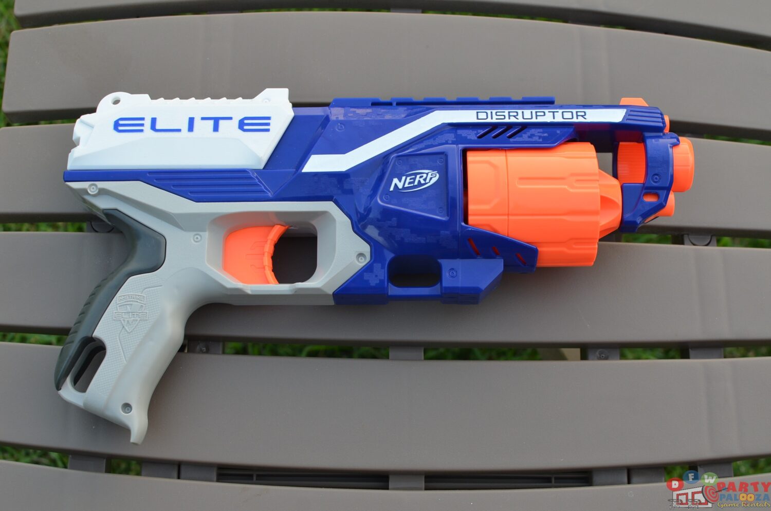 nerf blaster (manual)